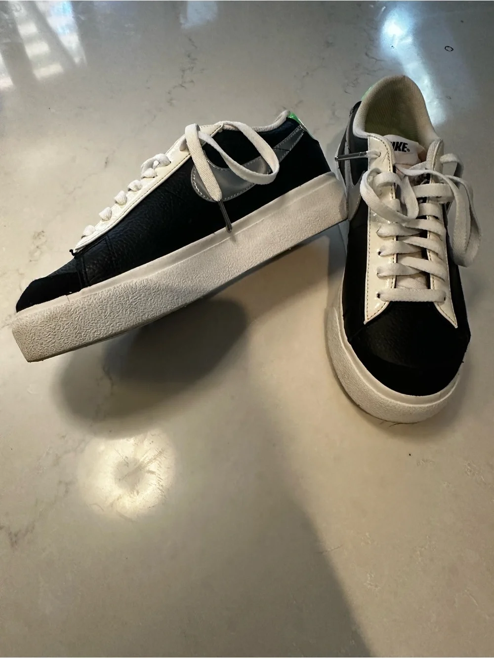Nike Women’s Black, Silver and Green Low-Top Platform Sneakers 8.5